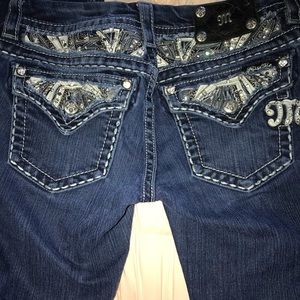 Size 27 MISS ME Jeans :)
